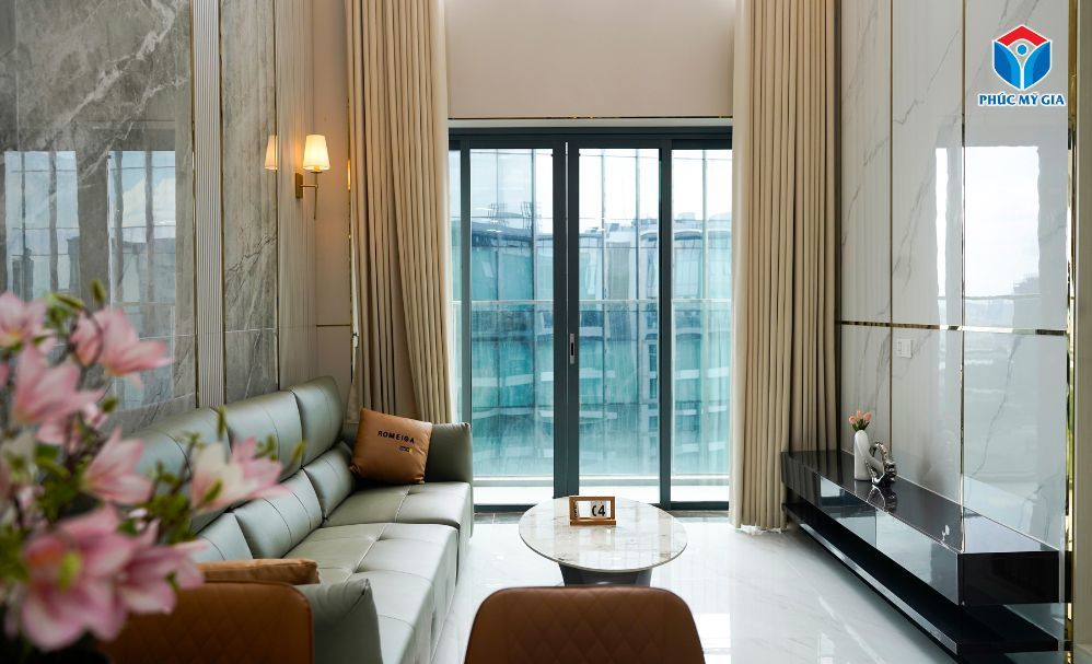 The Metropole Crest Tower Penthouse - 4 Bedrooms